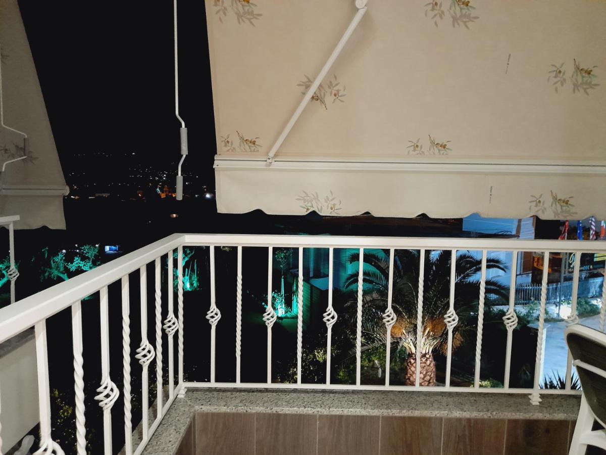 Vila Marjana Sarande Ngoại thất bức ảnh